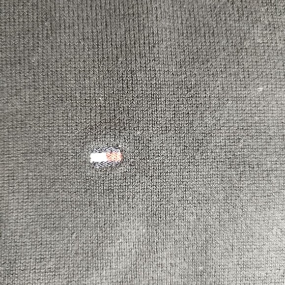 Tommy Hilfiger Crewneck Sweater Men's - Size M - Classic Black Knit - Picture 4 of 7